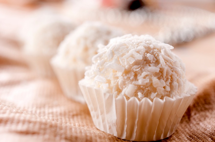 Keva - Recipes - Chocolate - Mango Coconut Chocolate